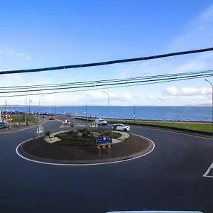 Seaside Views Apartamento